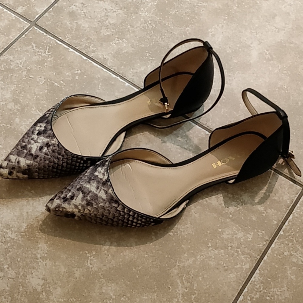 Coach flat pointy toe snake skin shoes